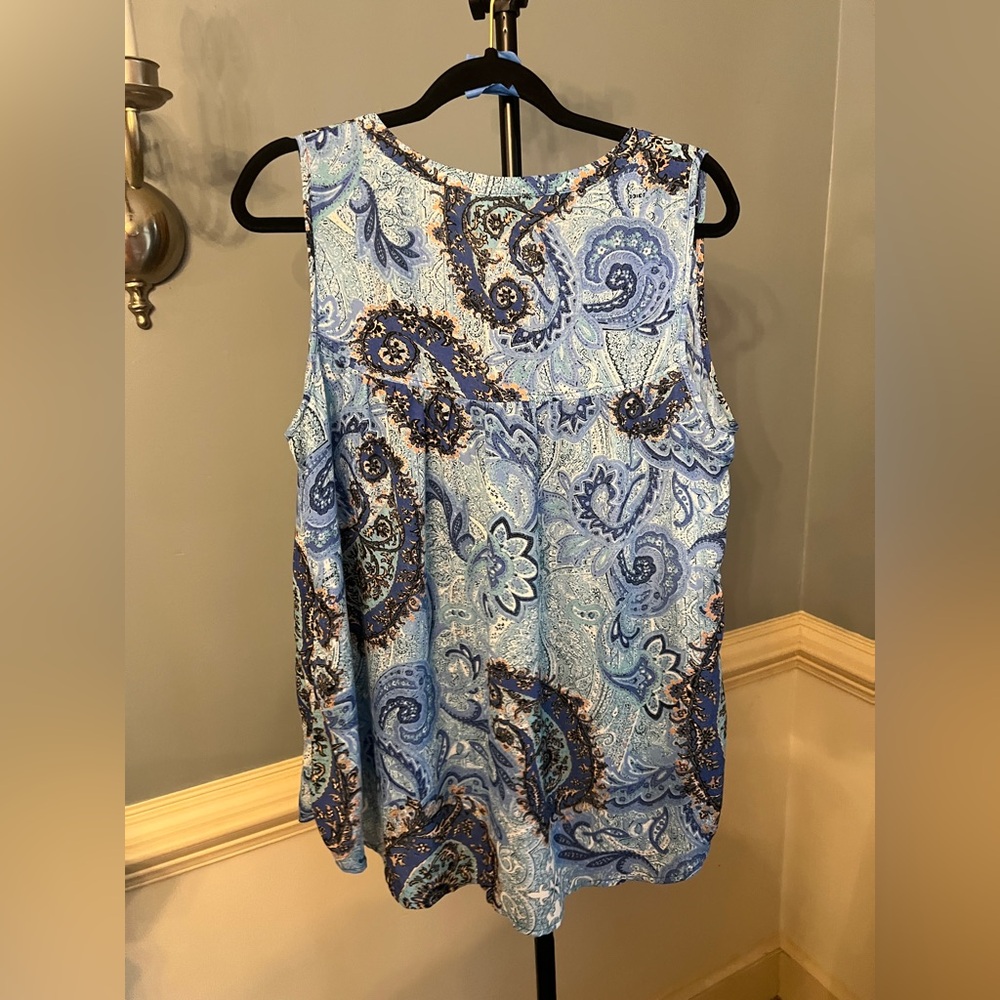 Spense Blue Paisley Tank Top‎